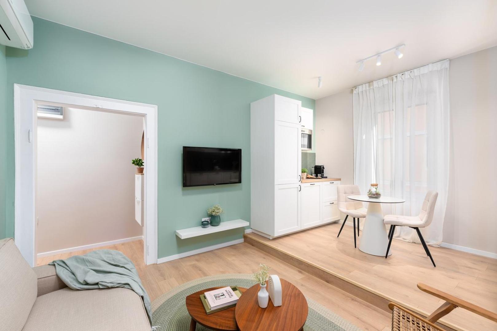 New Premium Apartment Rivetta Πόρετς Εξωτερικό φωτογραφία