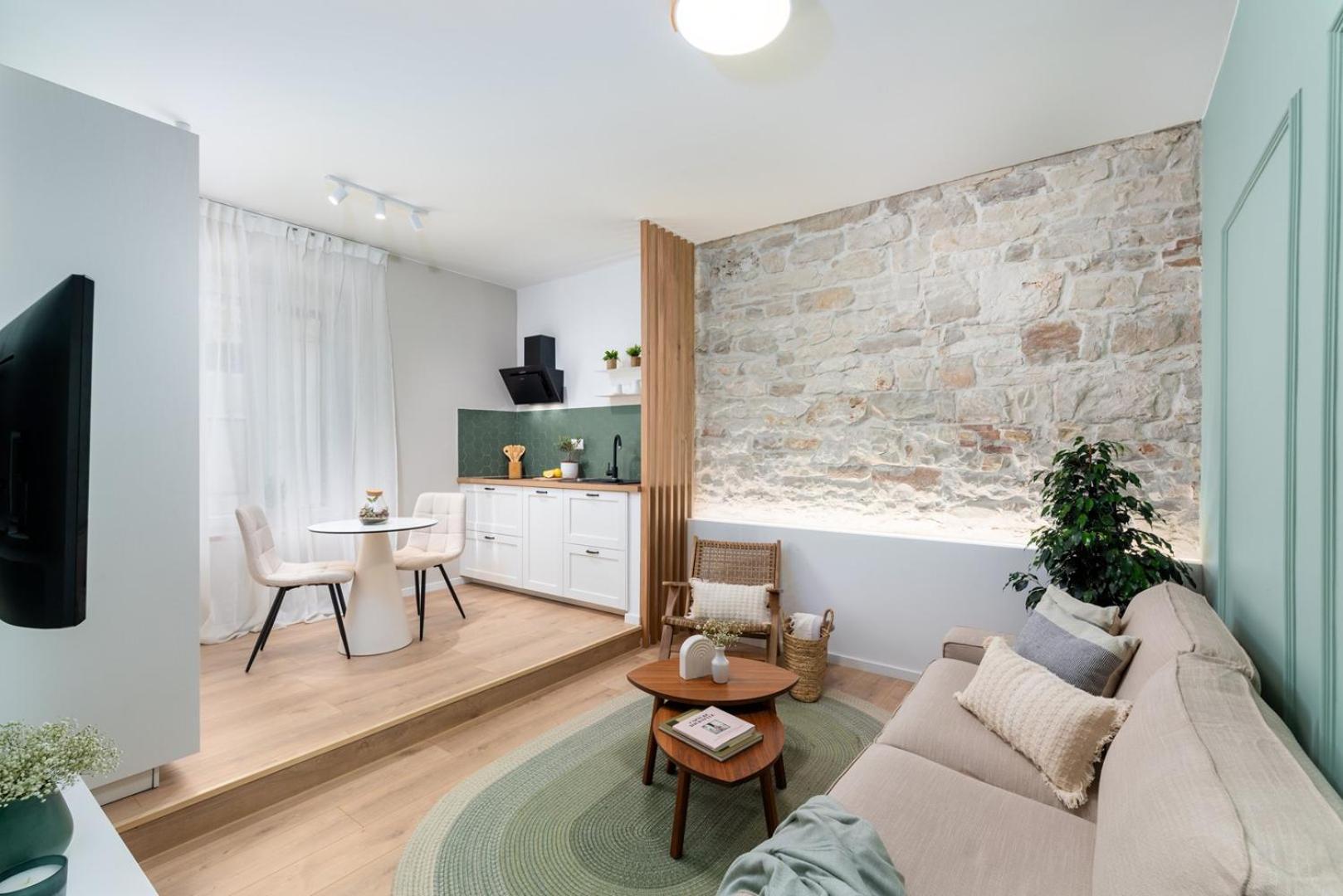 New Premium Apartment Rivetta Πόρετς Εξωτερικό φωτογραφία